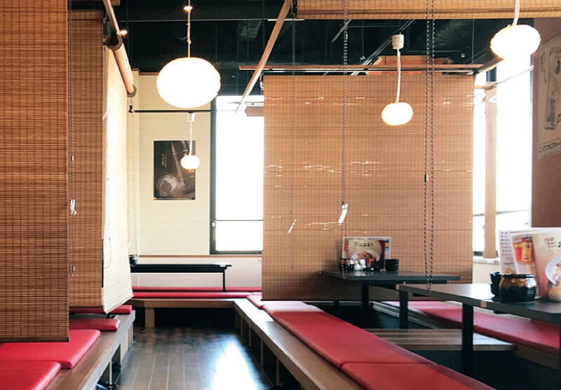 飲食店の　内観の施工写真