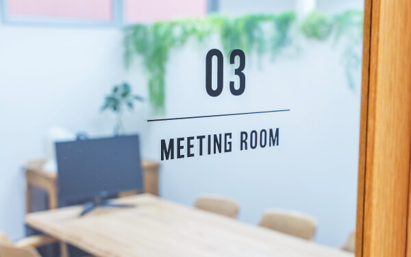 企業の内装の写真